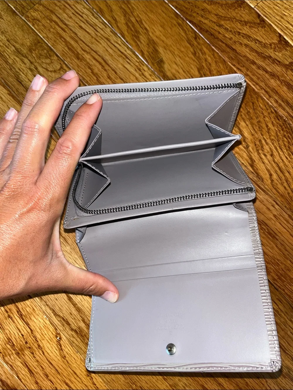 Louis Vuitton Textured Leather Wallet - Light Lavender Gray